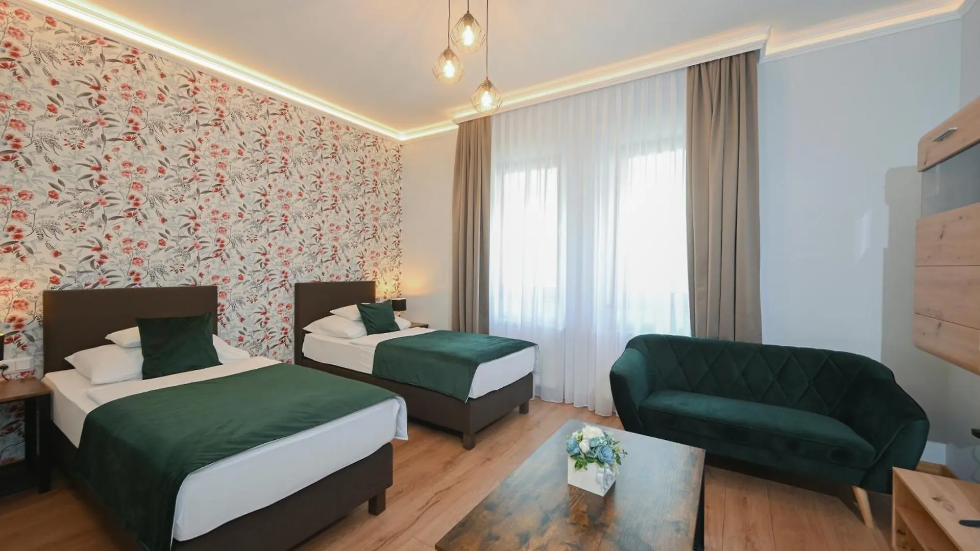Bed & Breakfast Servita Udvarhaz Eger