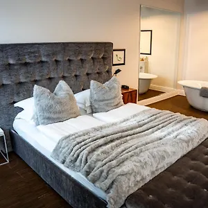Tiszavirag Hotel Szeged